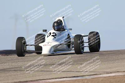 media/Oct-26-2025-CalClub SCCA (Sun) [[8ce1e69566]]/Group 6/Grapevine/